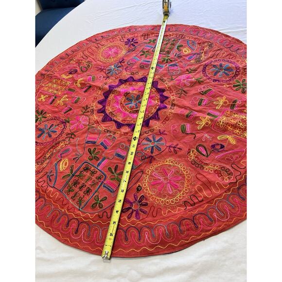 Wall Hanging table topper cotton Elephant embroidery Mirrors 35” Round Boho - Picture 14 of 16